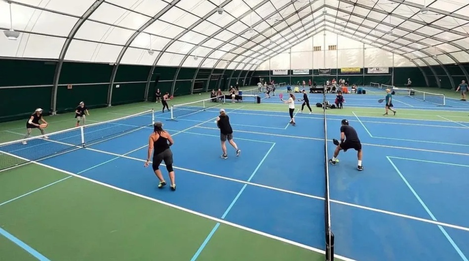 Whistler Indoor Activities - Whistler Racket Club